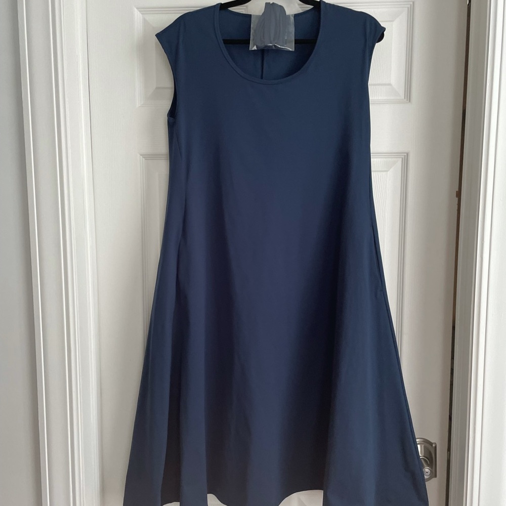 Uniqlo x THEORY Ultra Stretch A-Line Short size M Blue